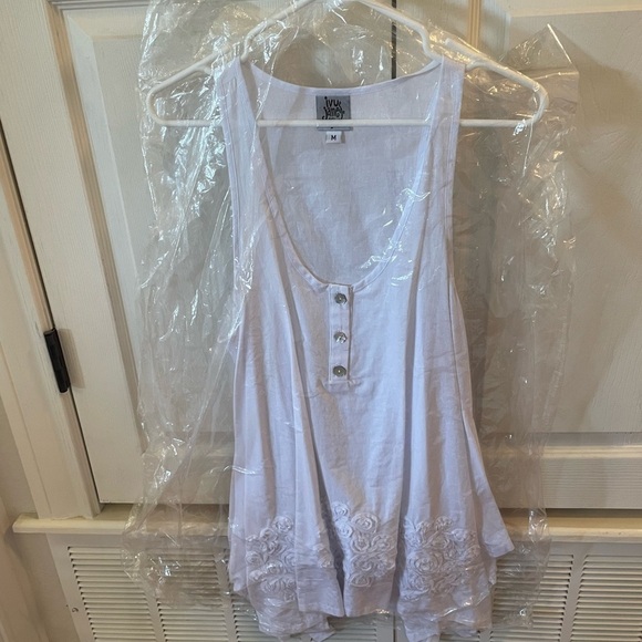 IVY Jane Racerback Tunic. W/Appliqués NWT.Sz Med. NWT - Picture 4 of 9